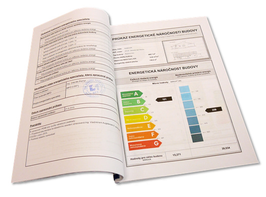 Průkaz energetické náročnosti budovy je dokument, který má několik desítek stran (standardně 50+). 