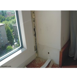 Špatně provedená připojovací spára